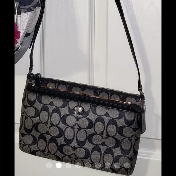 Coach set crossbody bag purse & pouch - Picture 2 of 16